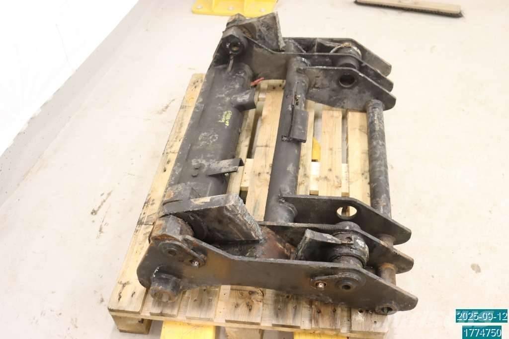 Huddig 1160 Puomit