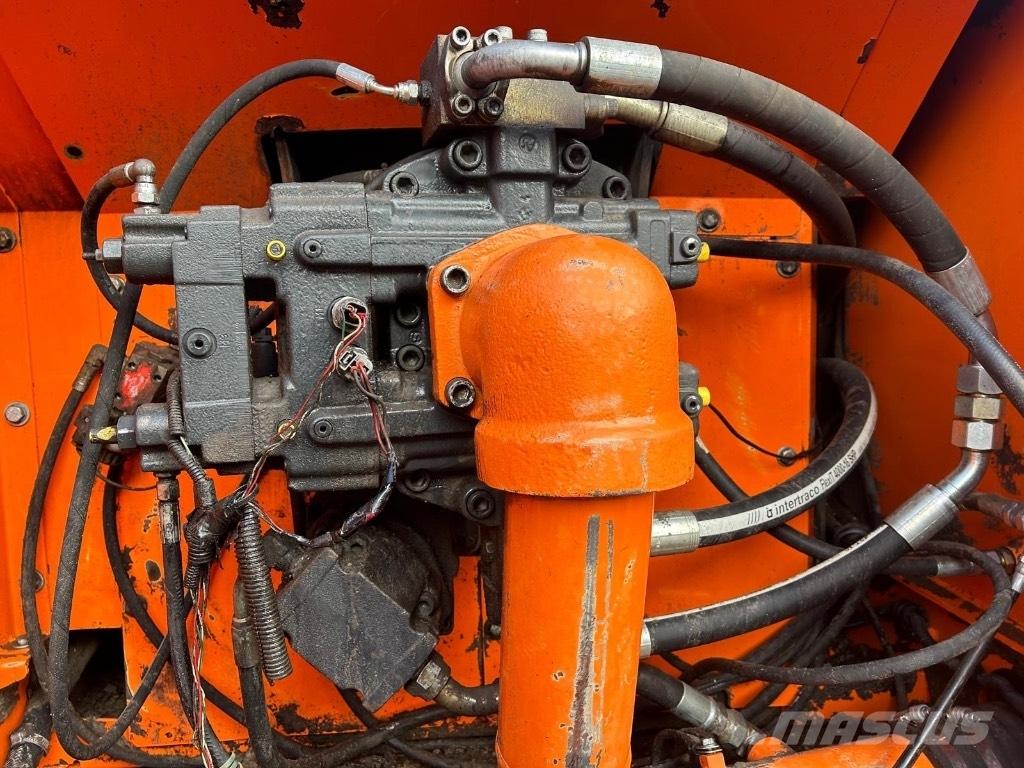 Doosan DX 380 LC Telakaivukoneet