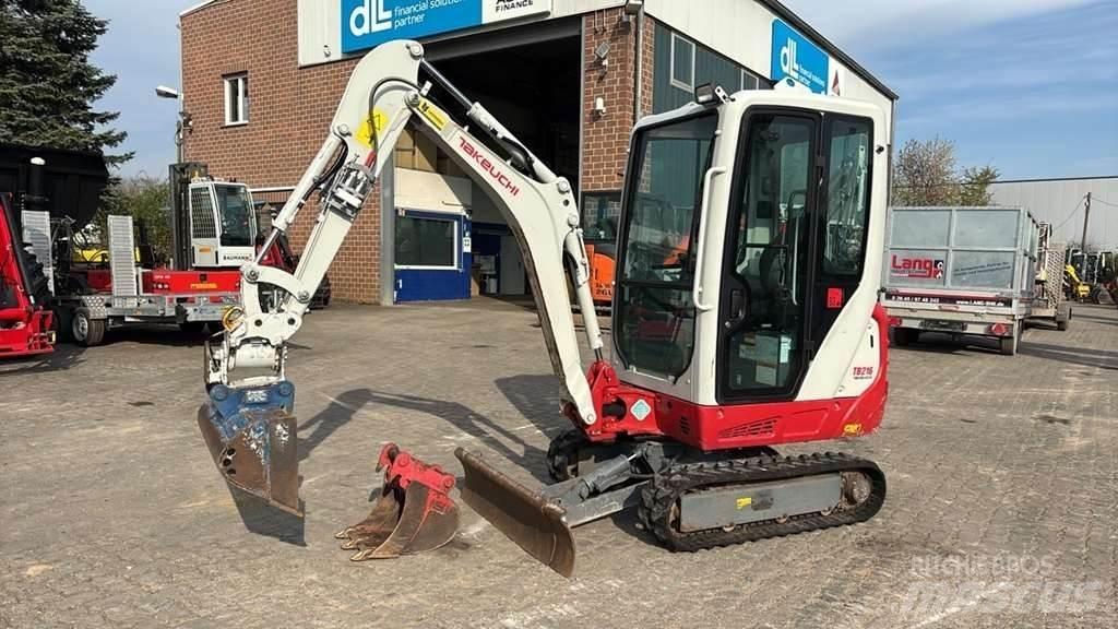 Takeuchi TB216 Minikaivukoneet < 7t