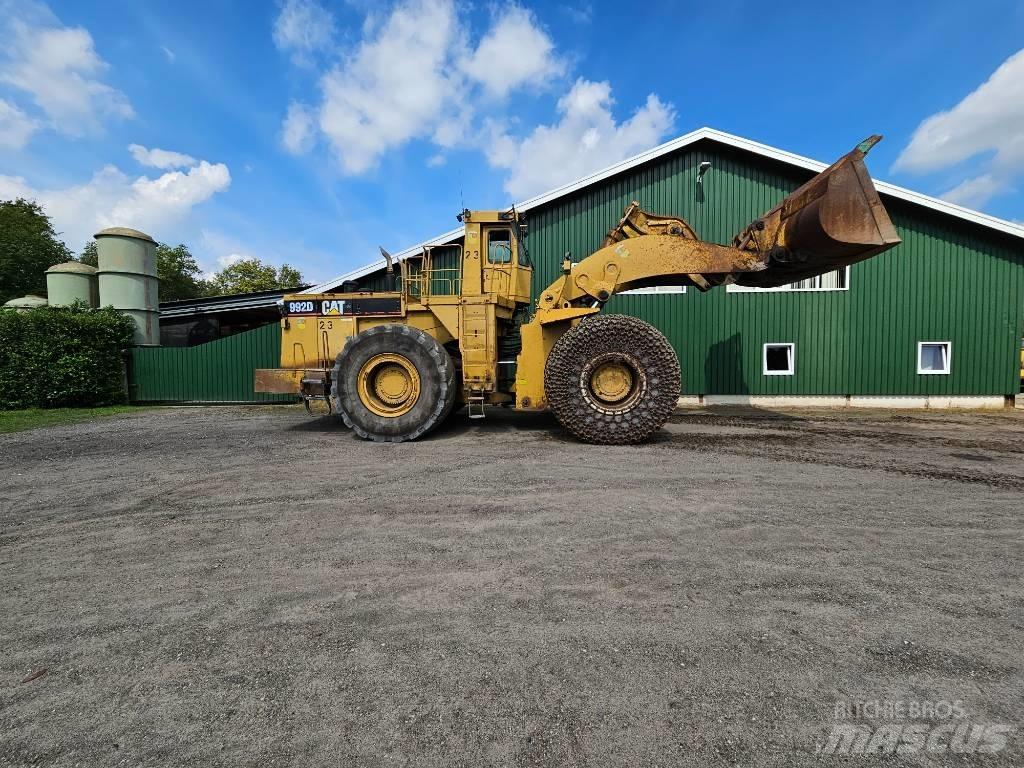 CAT 992 D Pyöräkuormaajat