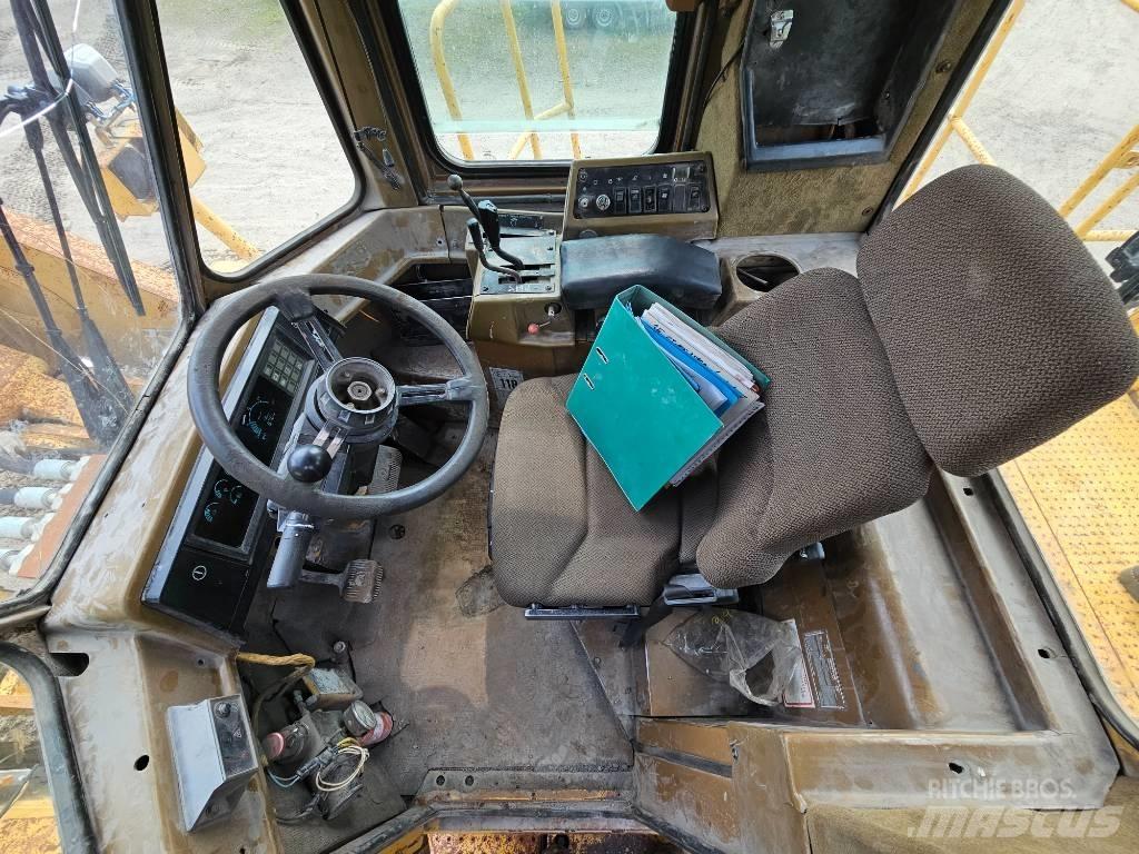 CAT 992 D Pyöräkuormaajat