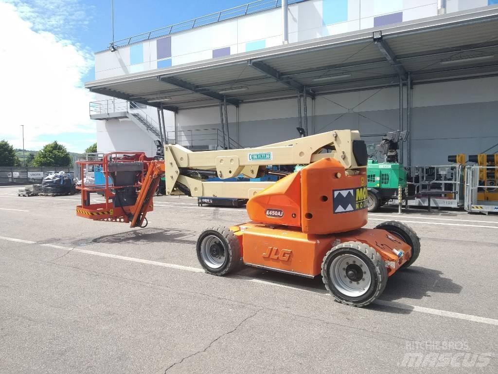 JLG E 450 AJ Kuukulkijat