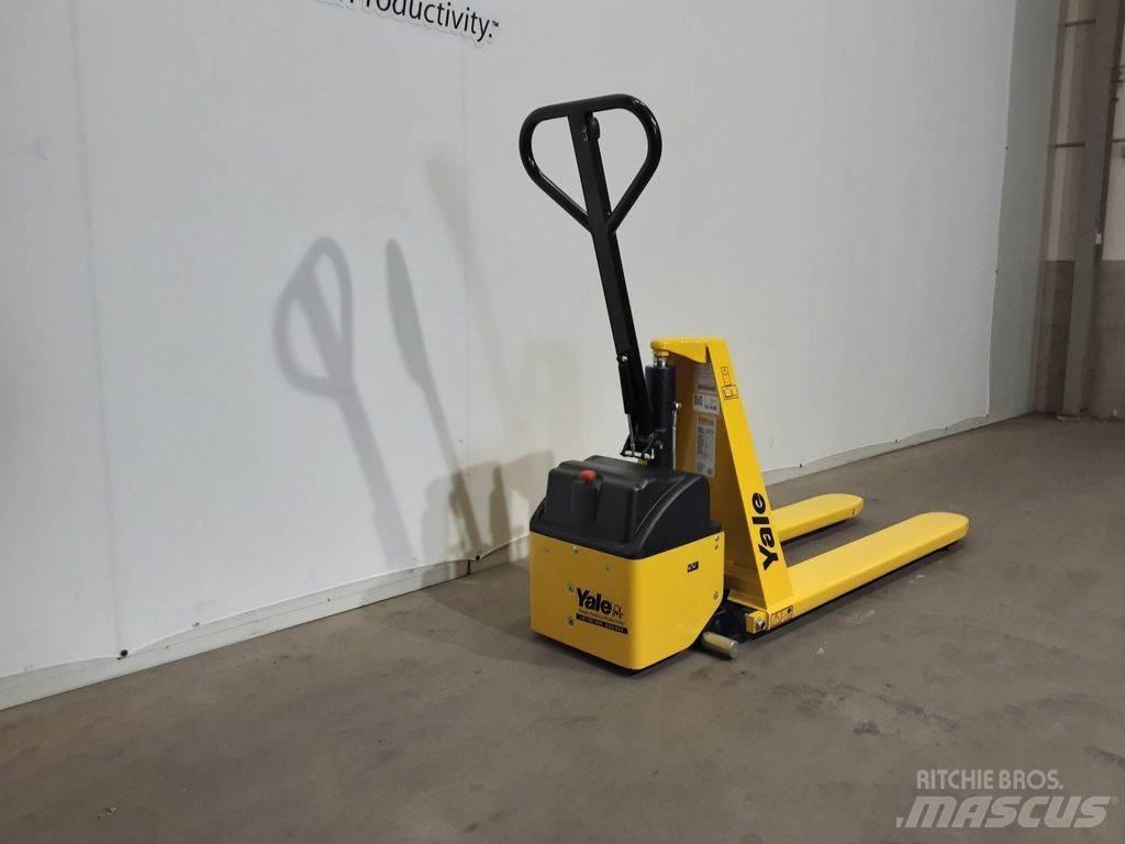 Yale HX10E Lavansiirtotrukit