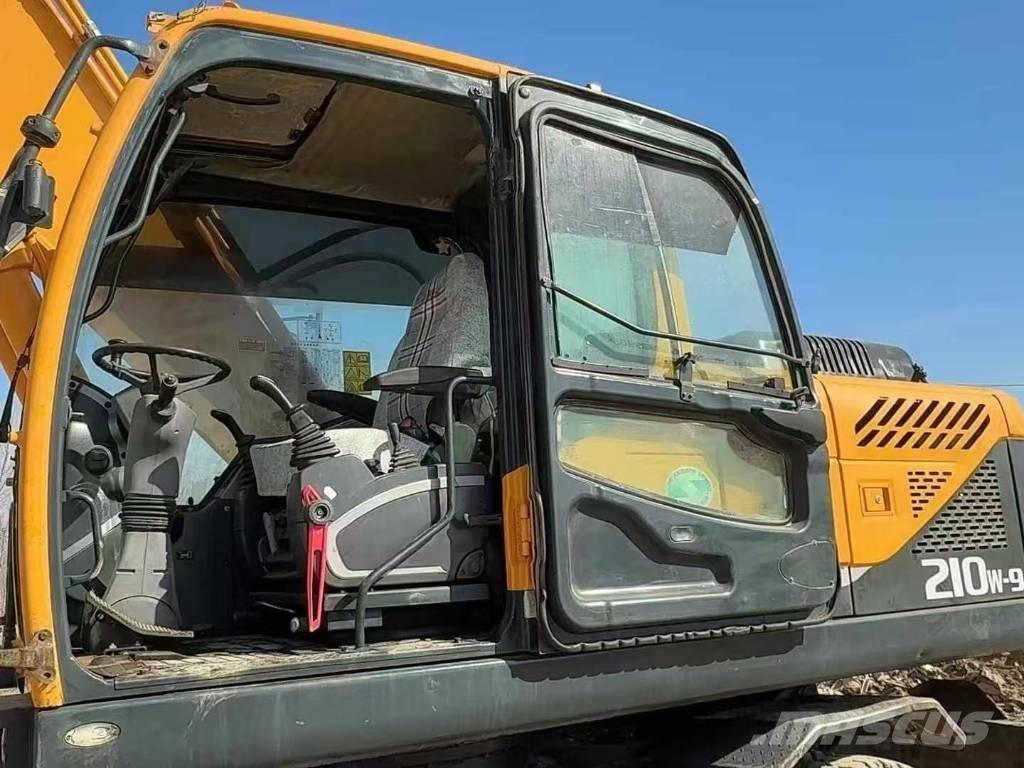 Hyundai R 260 LC-9S Telakaivukoneet