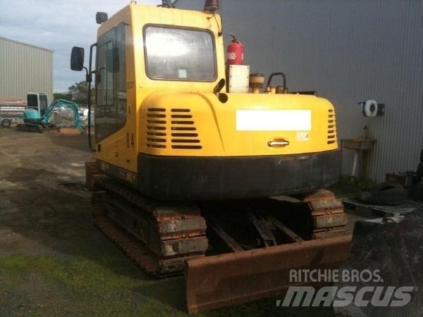 Hyundai R80-7 Midikaivukoneet 7t - 12t