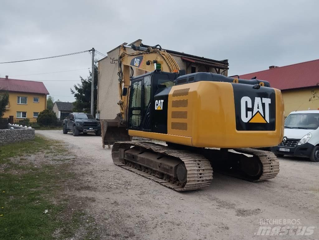CAT 320 FL Telakaivukoneet