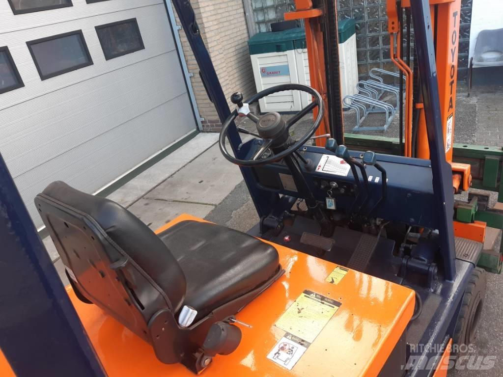 Toyota 4FB20 Sähkötrukit