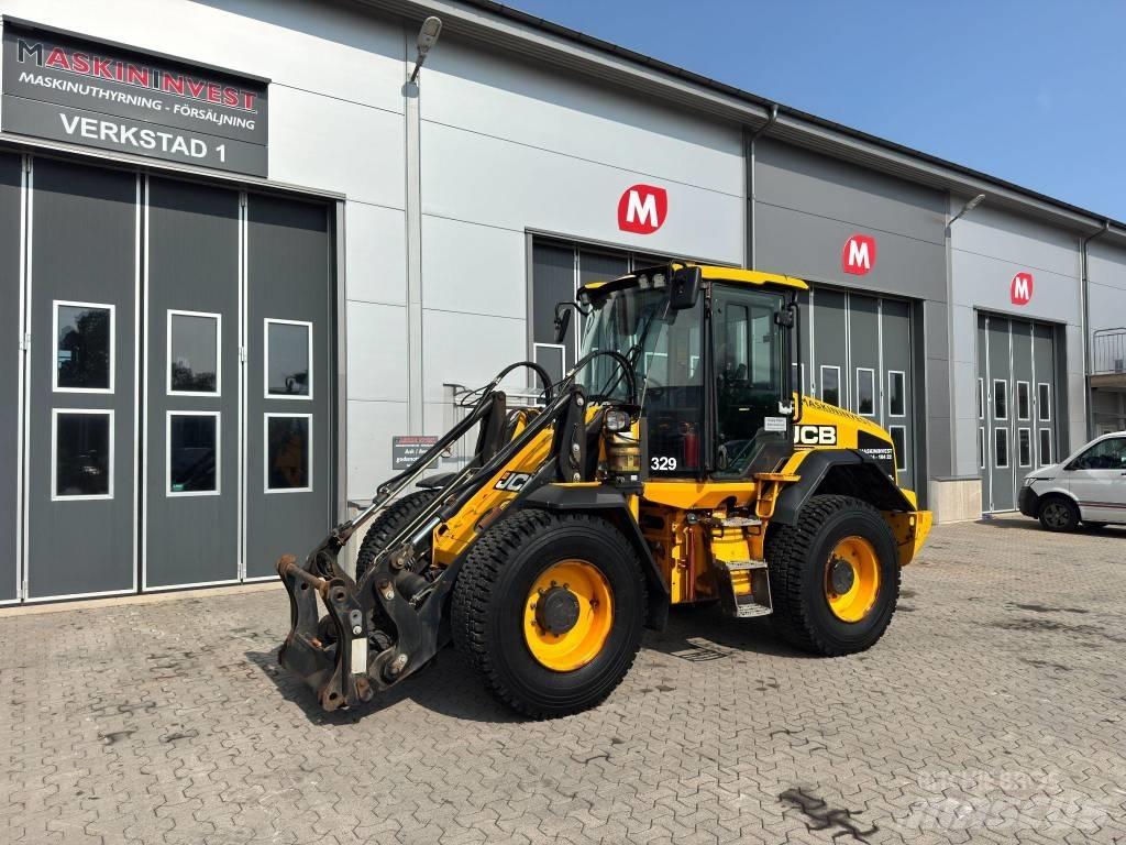 JCB 413 Pyöräkuormaajat