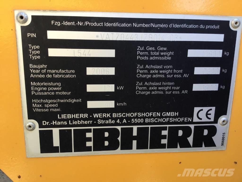Liebherr L 544 Pyöräkuormaajat