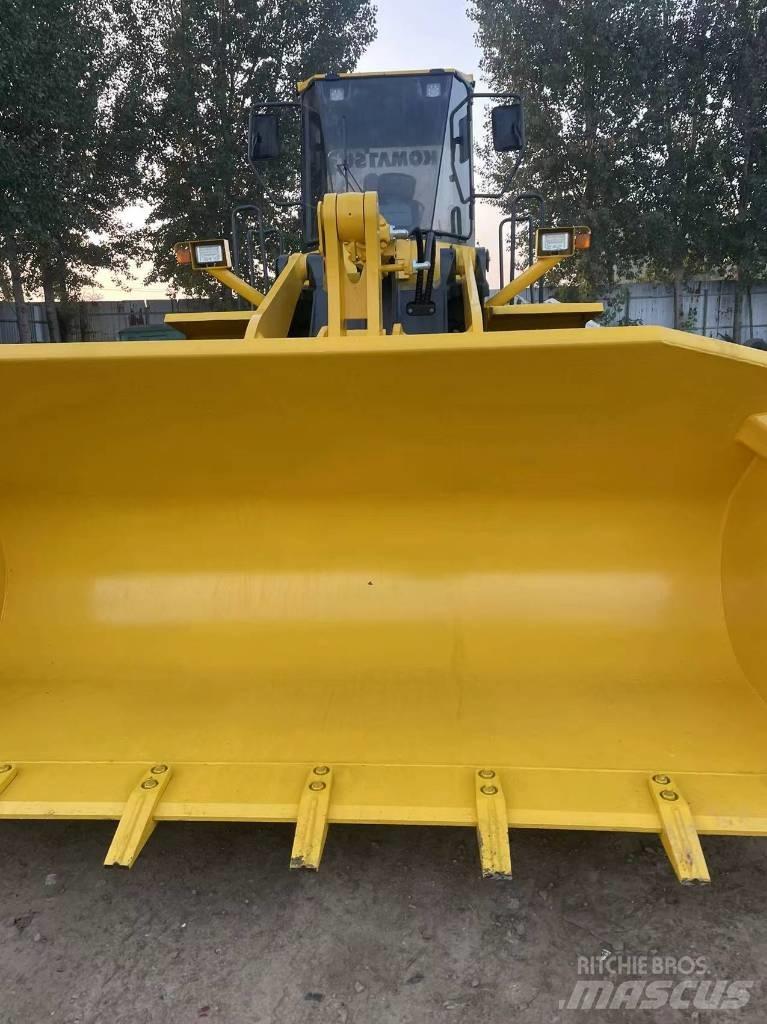 Komatsu WA 380 Pyöräkuormaajat