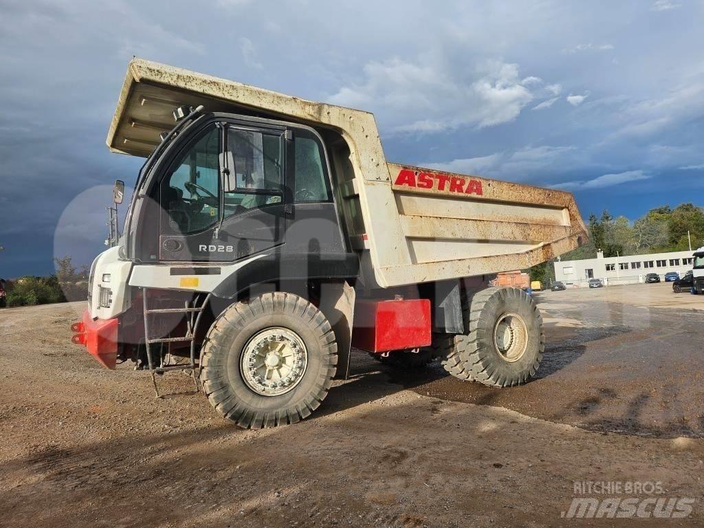 Astra RD 28 C Maansiirtoautot