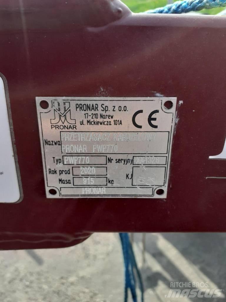 Pronar PWP 770 Pöyhimet ja haravat