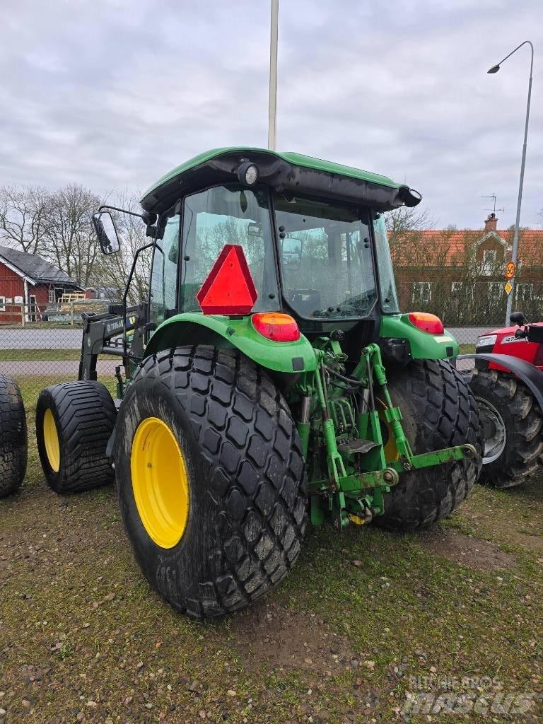 John Deere 5620 Traktorit