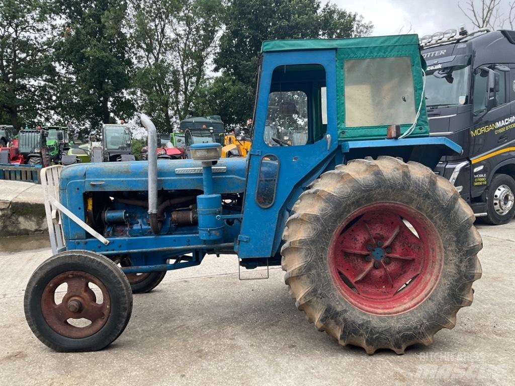 Fordson Super Major Traktorit