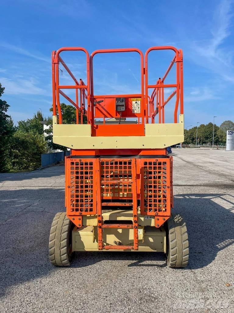 JLG 4069 Saksilavat