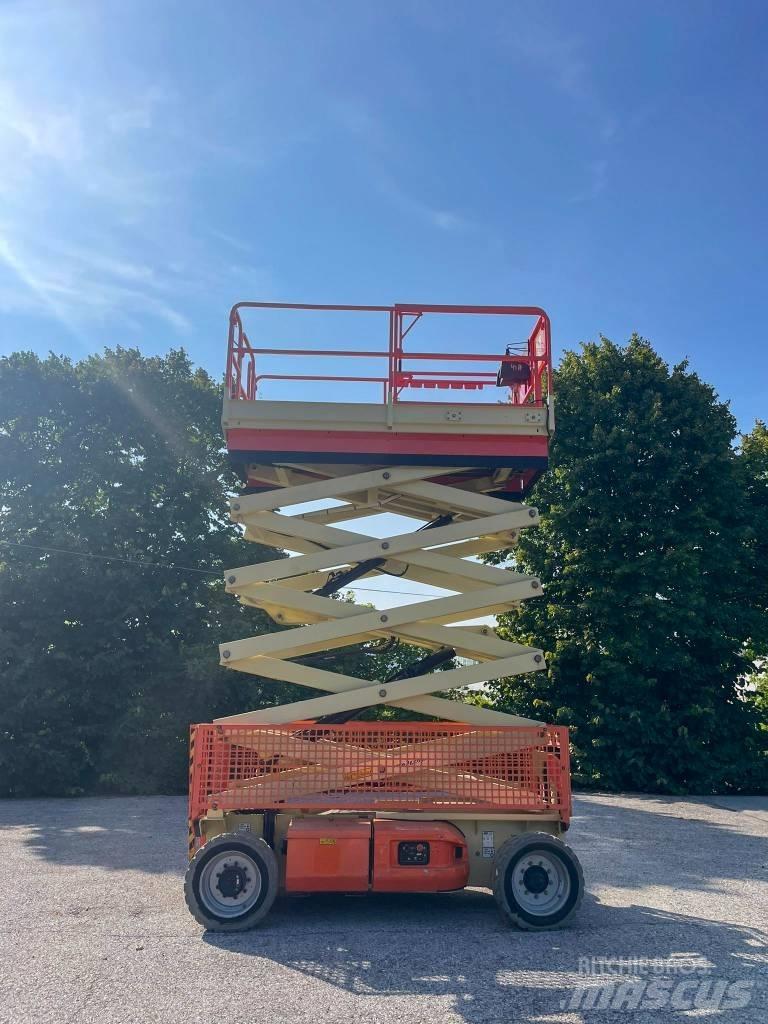 JLG 4069 Saksilavat