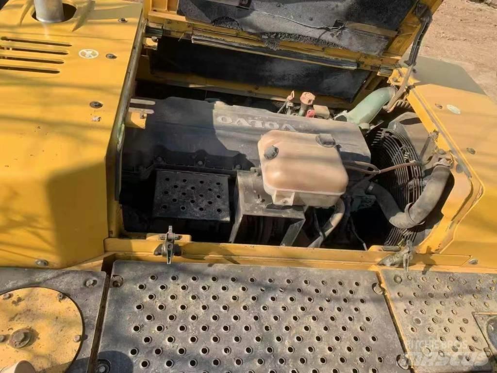 Volvo EC 380 Telakaivukoneet