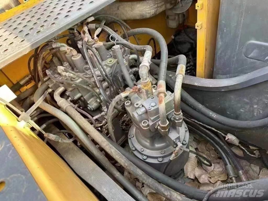 Volvo EC 220 Telakaivukoneet