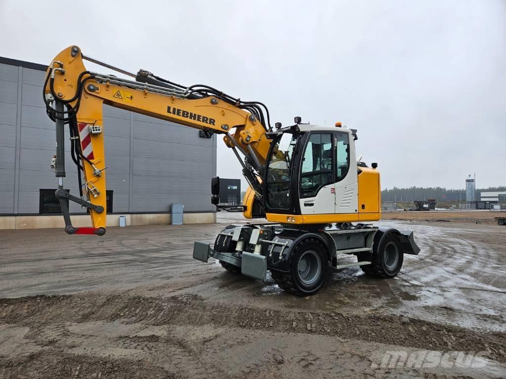 Liebherr 913 Compact Pyöräkaivukoneet