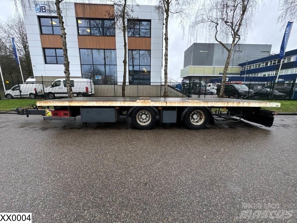 Samro Middenas Lavaperävaunut