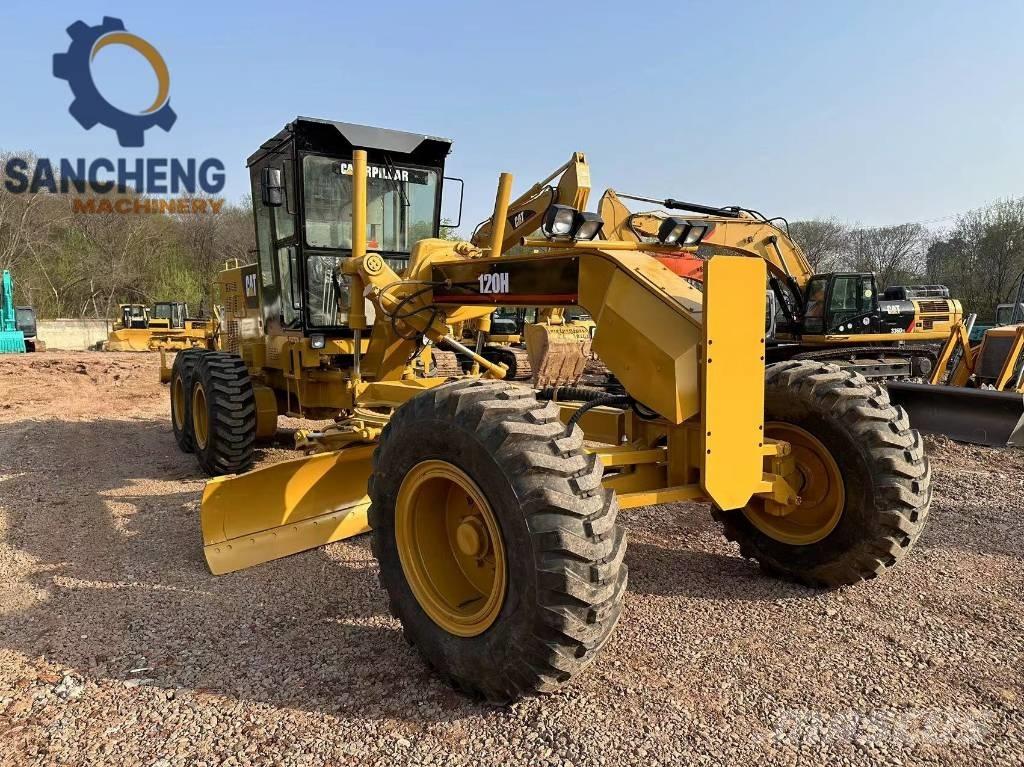 CAT 120H Tiehöylät