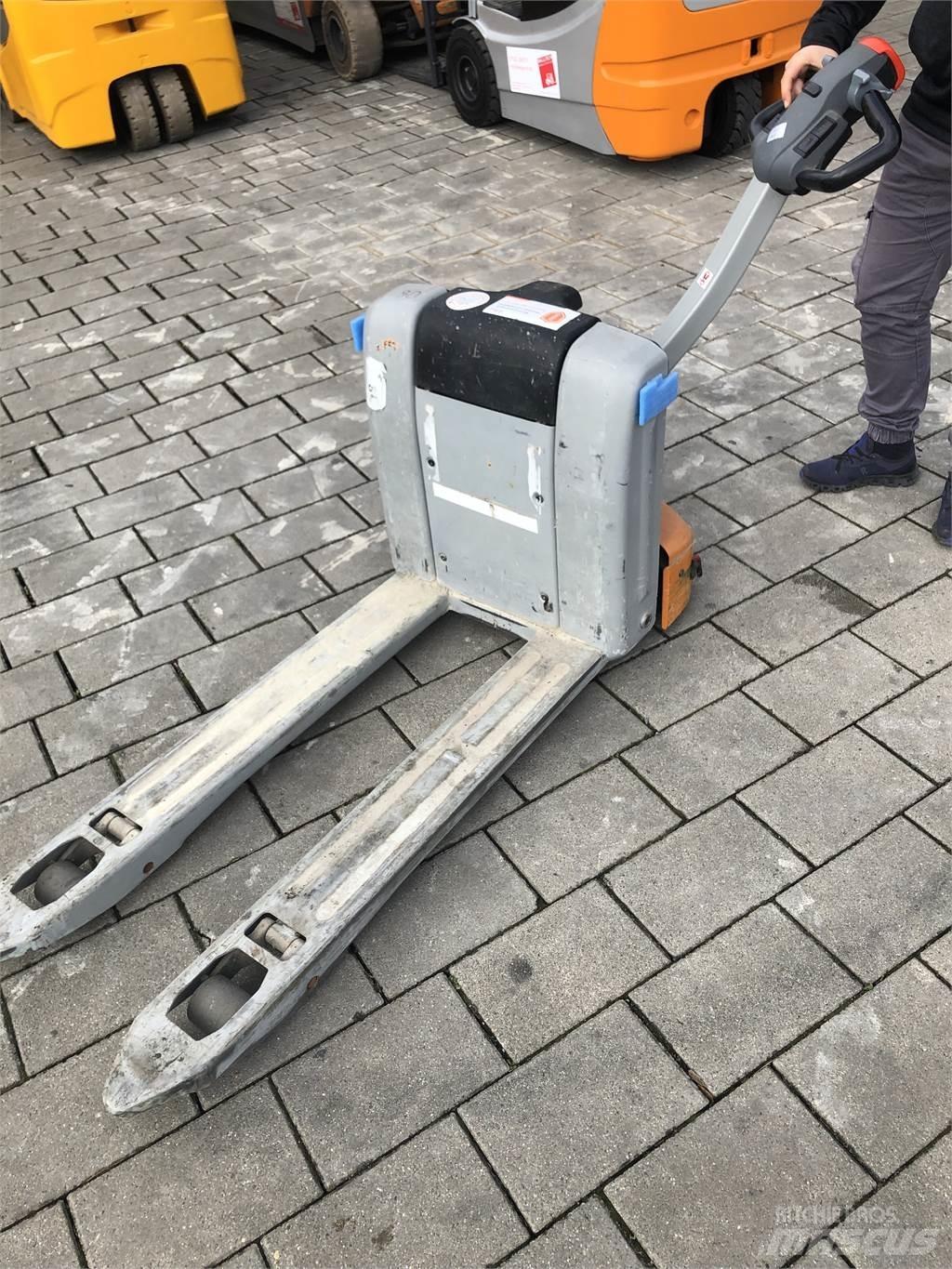 Still ECH15/LIION Lavansiirtotrukit