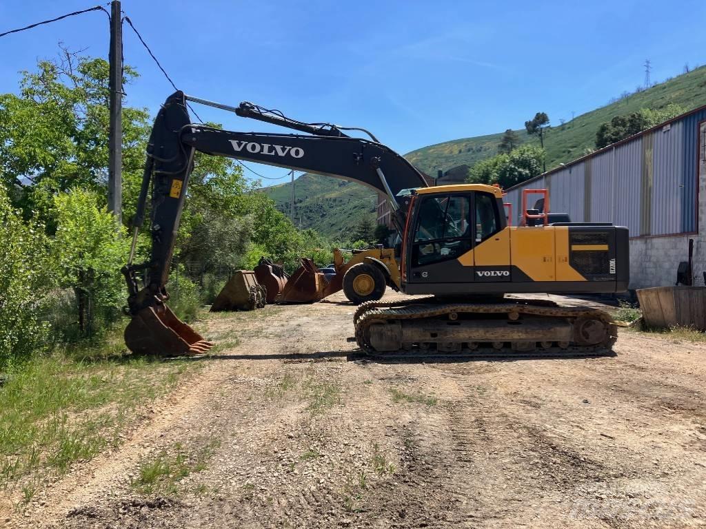 Volvo EC 220 E Telakaivukoneet