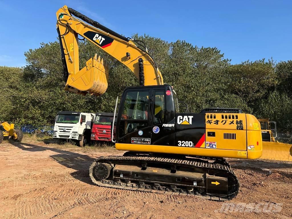 CAT 320D Telakaivukoneet