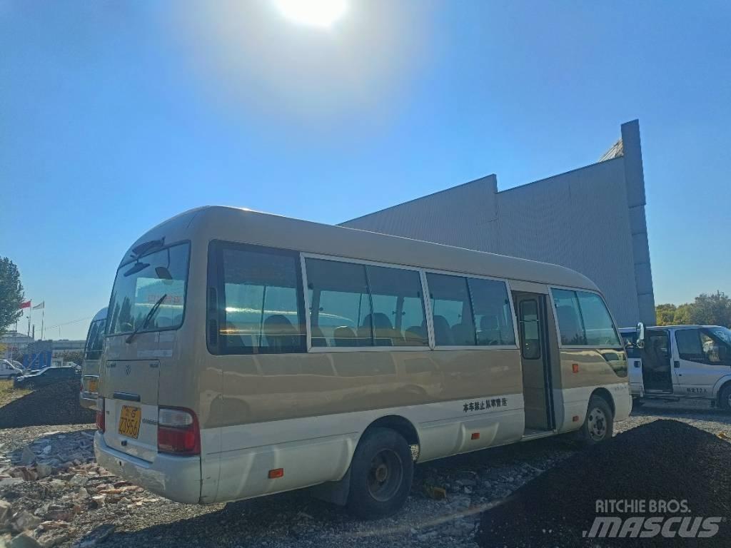 Toyota Coaster Bus Minibussit