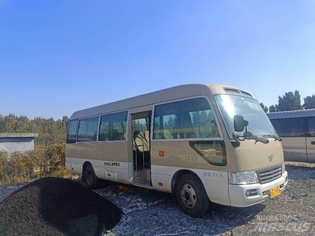 Toyota Coaster Bus Minibussit