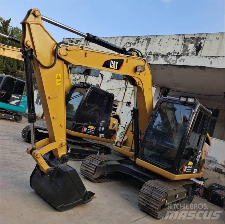 CAT 307 D Telakaivukoneet