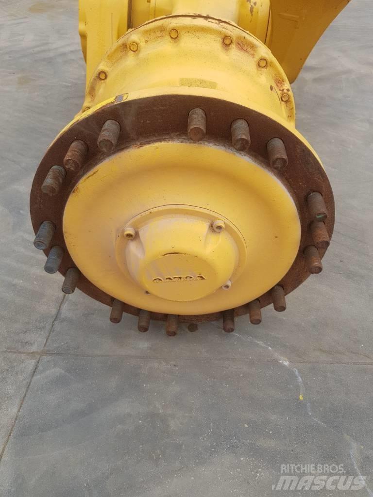 Volvo L110F G H Akselit