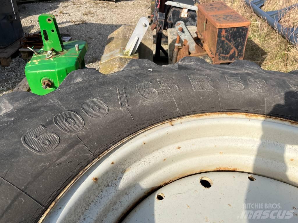 Michelin 600/65-38 Lisävarusteet ja komponentit