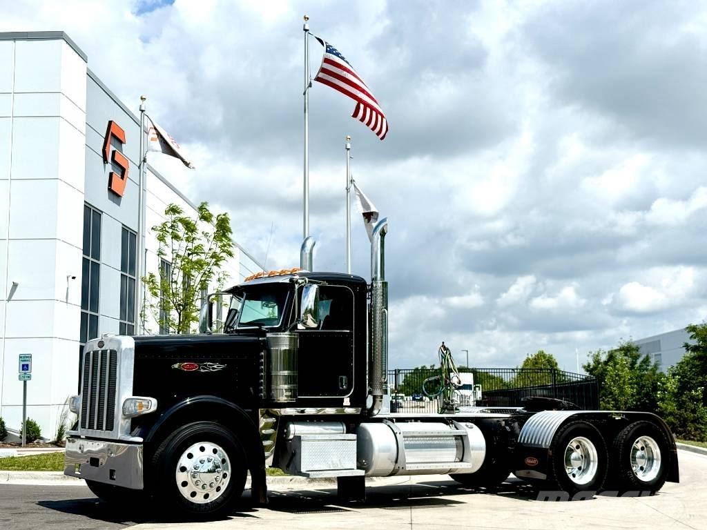 Peterbilt 389 Vetopöytäautot
