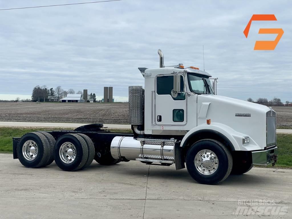 Kenworth T800 Vetopöytäautot
