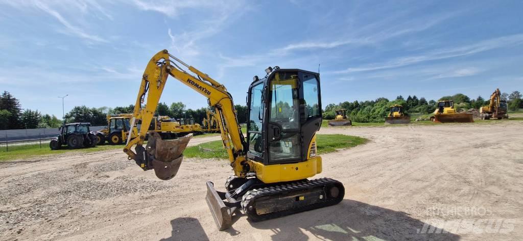 Komatsu PC 26 MR Minikaivukoneet < 7t