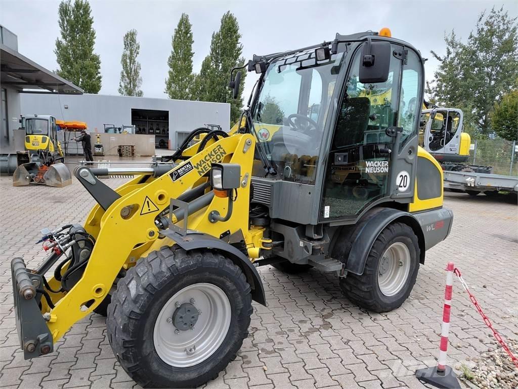 Wacker Neuson WL38 Pyöräkuormaajat