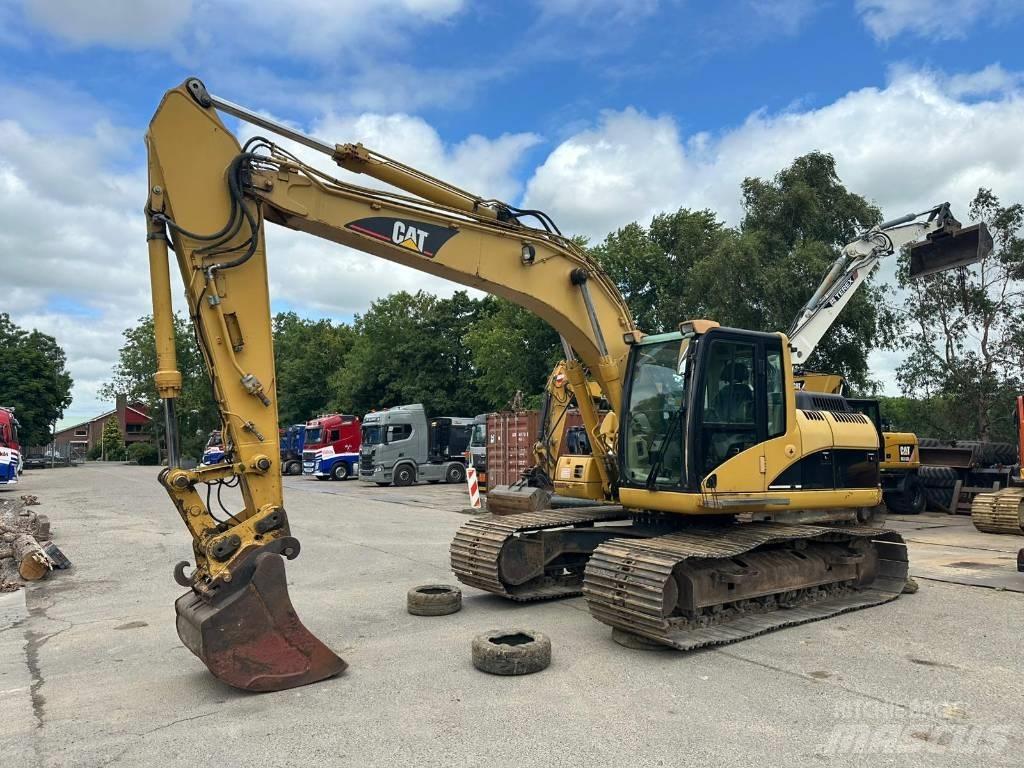 CAT 318 C L Telakaivukoneet