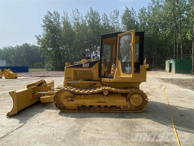 CAT D 5 G Telaketjupuskutraktorit