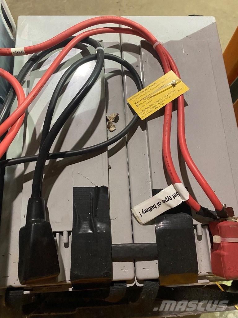 Taski 2100 Yhdistelmäkoneet