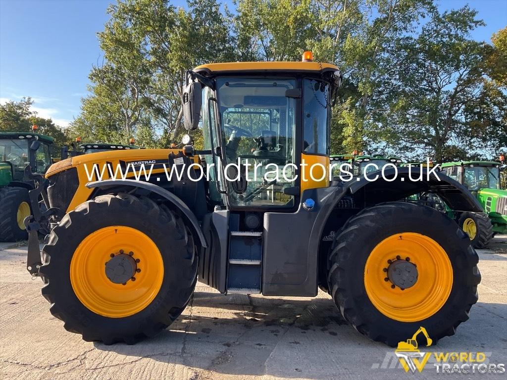 JCB Fastrac 4220 Traktorit