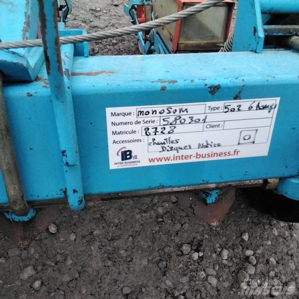 Monosem 502 Kylvökoneet