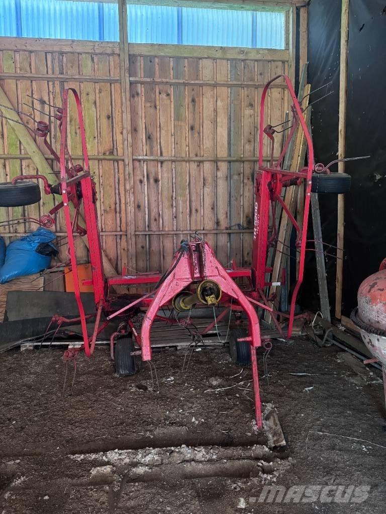 Fella 5200 Hydro Pöyhimet ja haravat