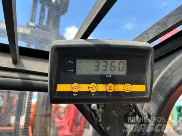 Yale GDP 35 VX Dieseltrukit