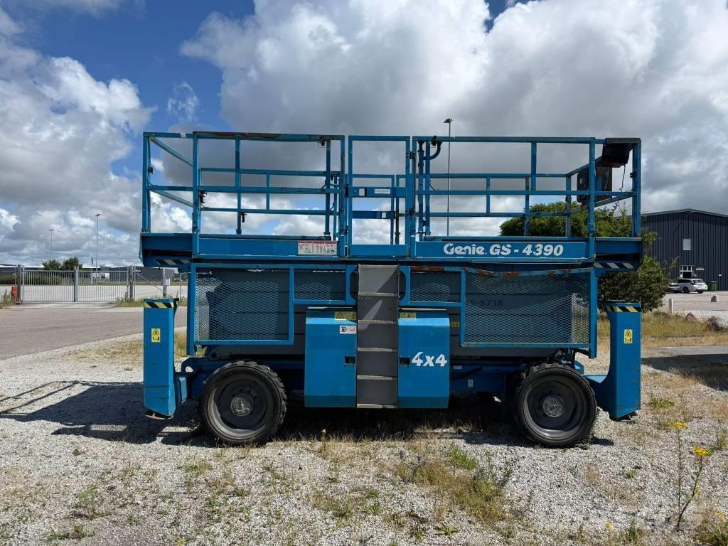 Genie GS 4390 Saksilavat