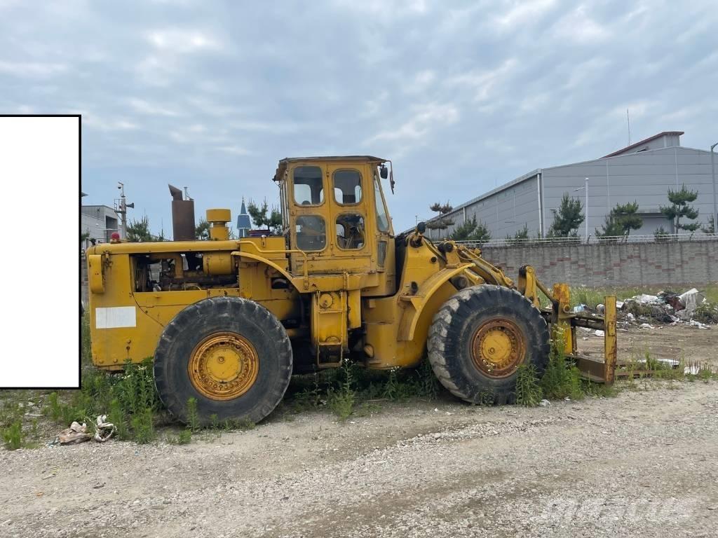 CAT 980 B Pyöräkuormaajat