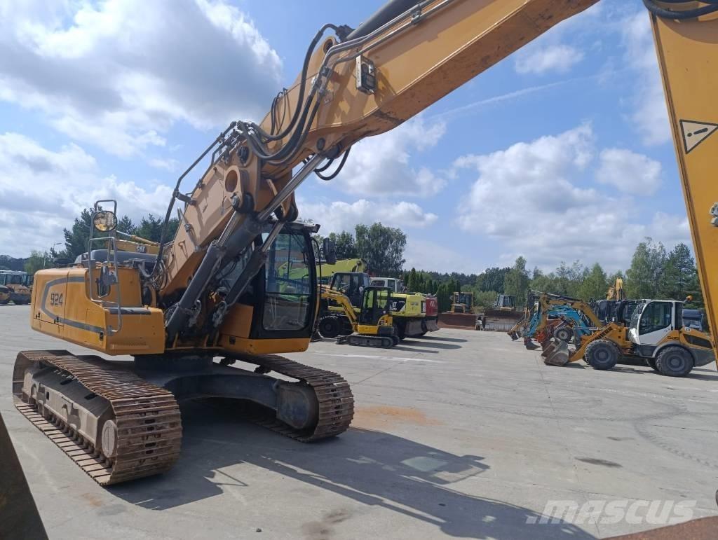 Liebherr R924 LC Telakaivukoneet
