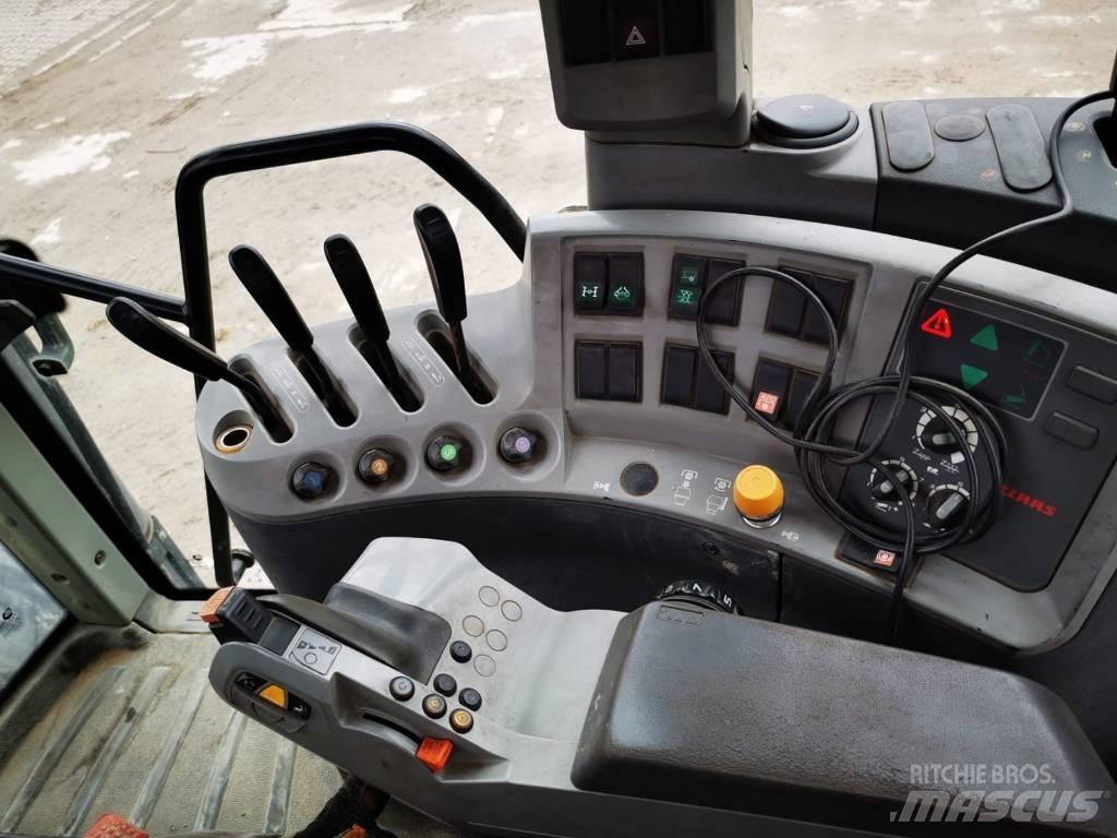 CLAAS Axion 840 Traktorit