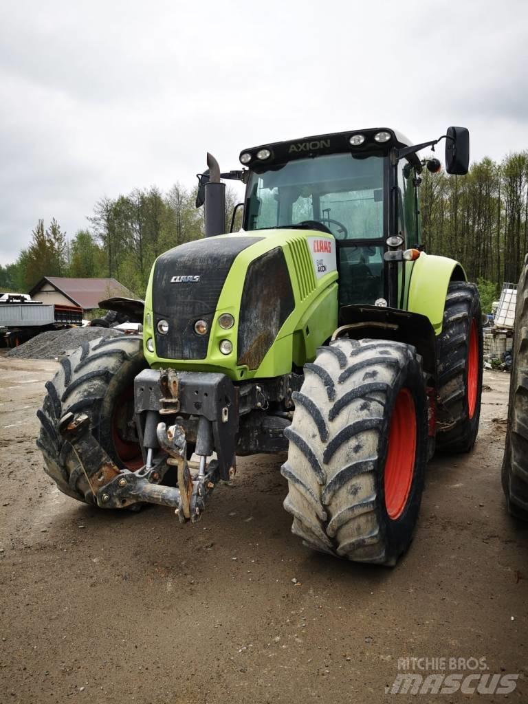 CLAAS Axion 840 Traktorit