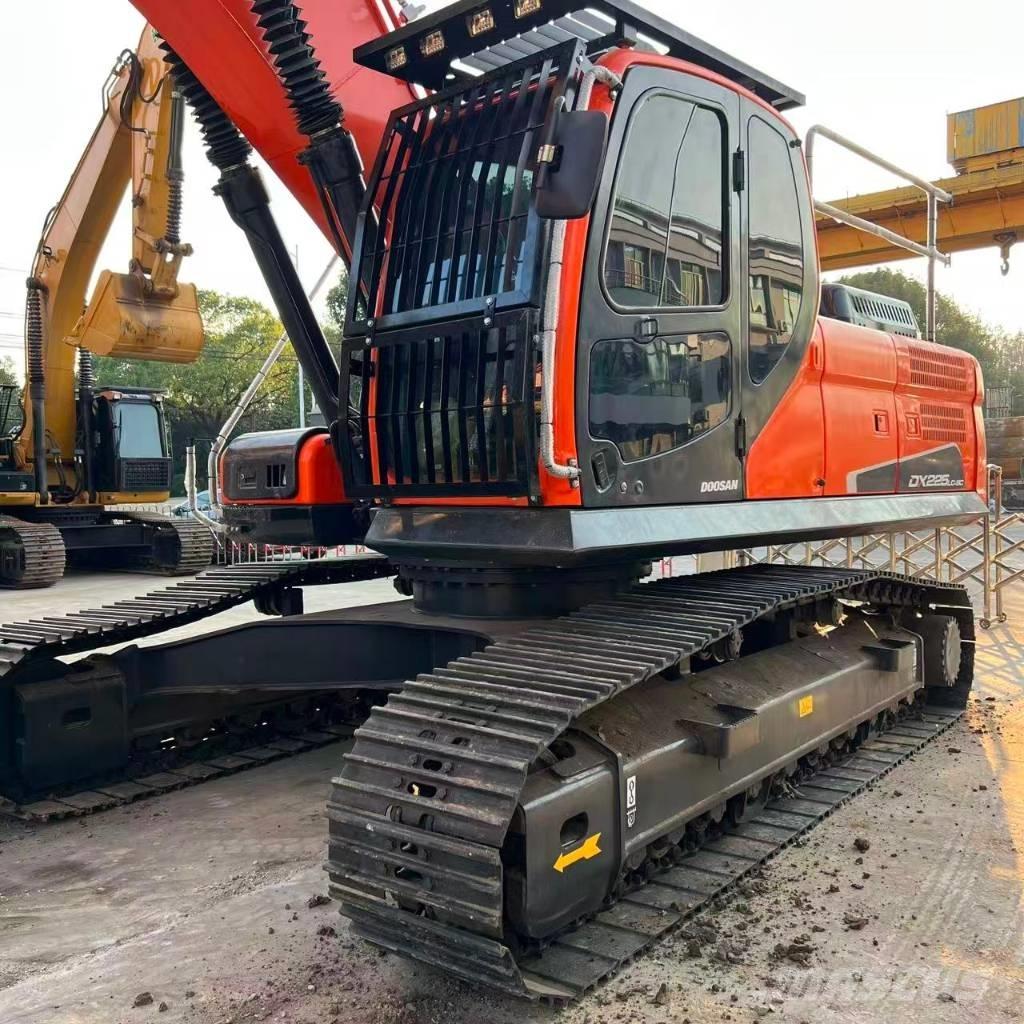 Doosan DX225LC-9C Midikaivukoneet 7t - 12t